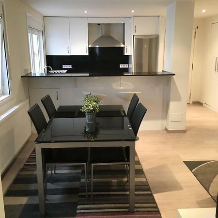 Cerca De Riazor, 3 Habitaciones, Impecable A Coruña Eksteriør billede