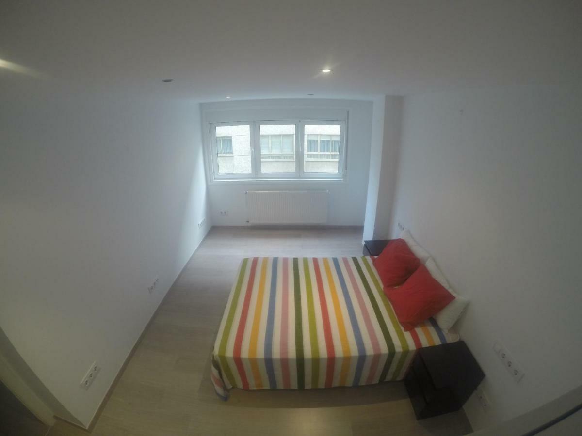Cerca De Riazor, 3 Habitaciones, Impecable A Coruña Eksteriør billede