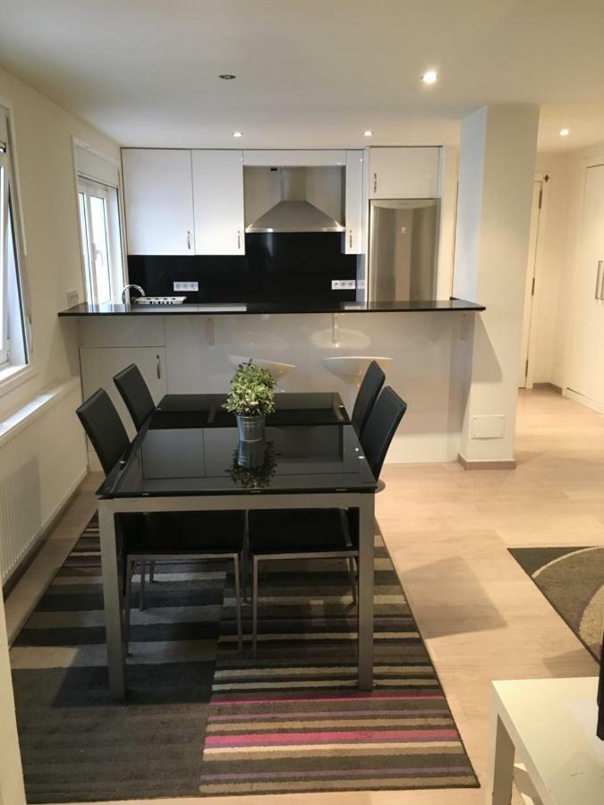 Cerca De Riazor, 3 Habitaciones, Impecable A Coruña Eksteriør billede
